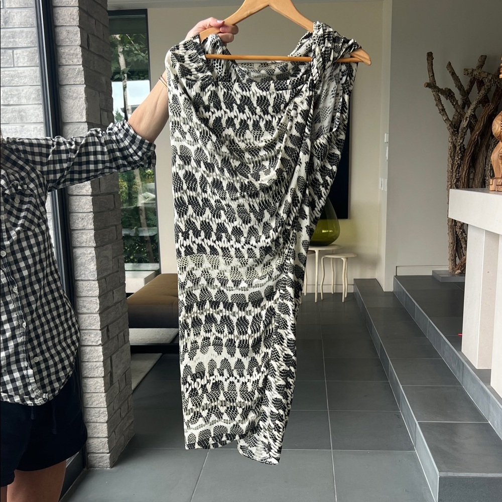 Lanvin Monochrome Patterned Fabric